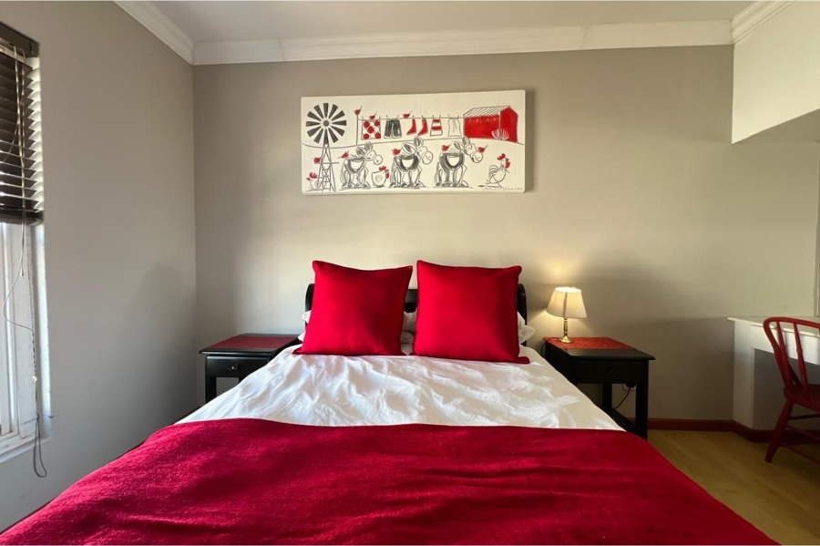 To Let 5 Bedroom Property for Rent in Apollo Ridge Western Cape